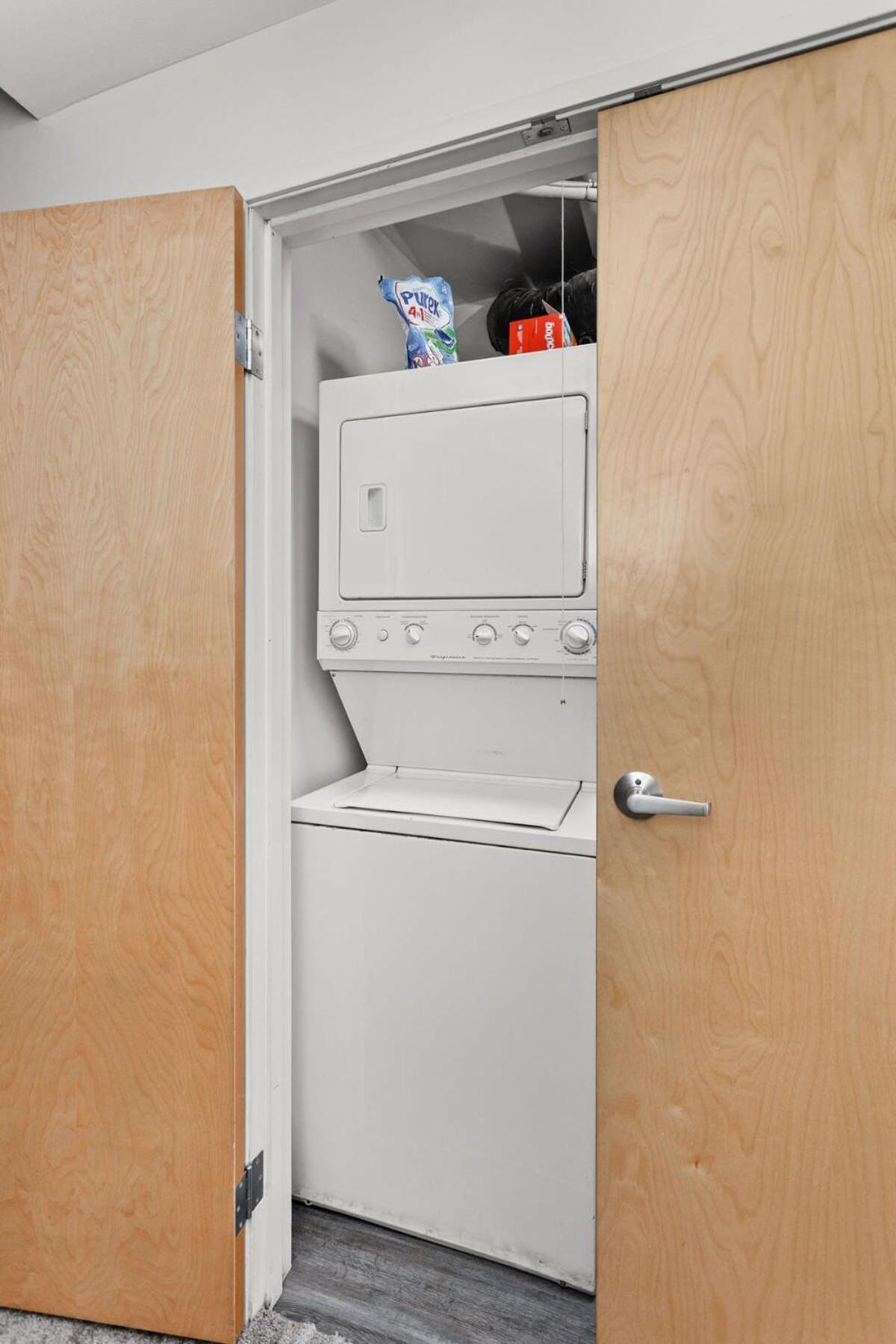 Modern Downtown Apartment 2Br 2Ba By Cozysuites Indianapolis Buitenkant foto